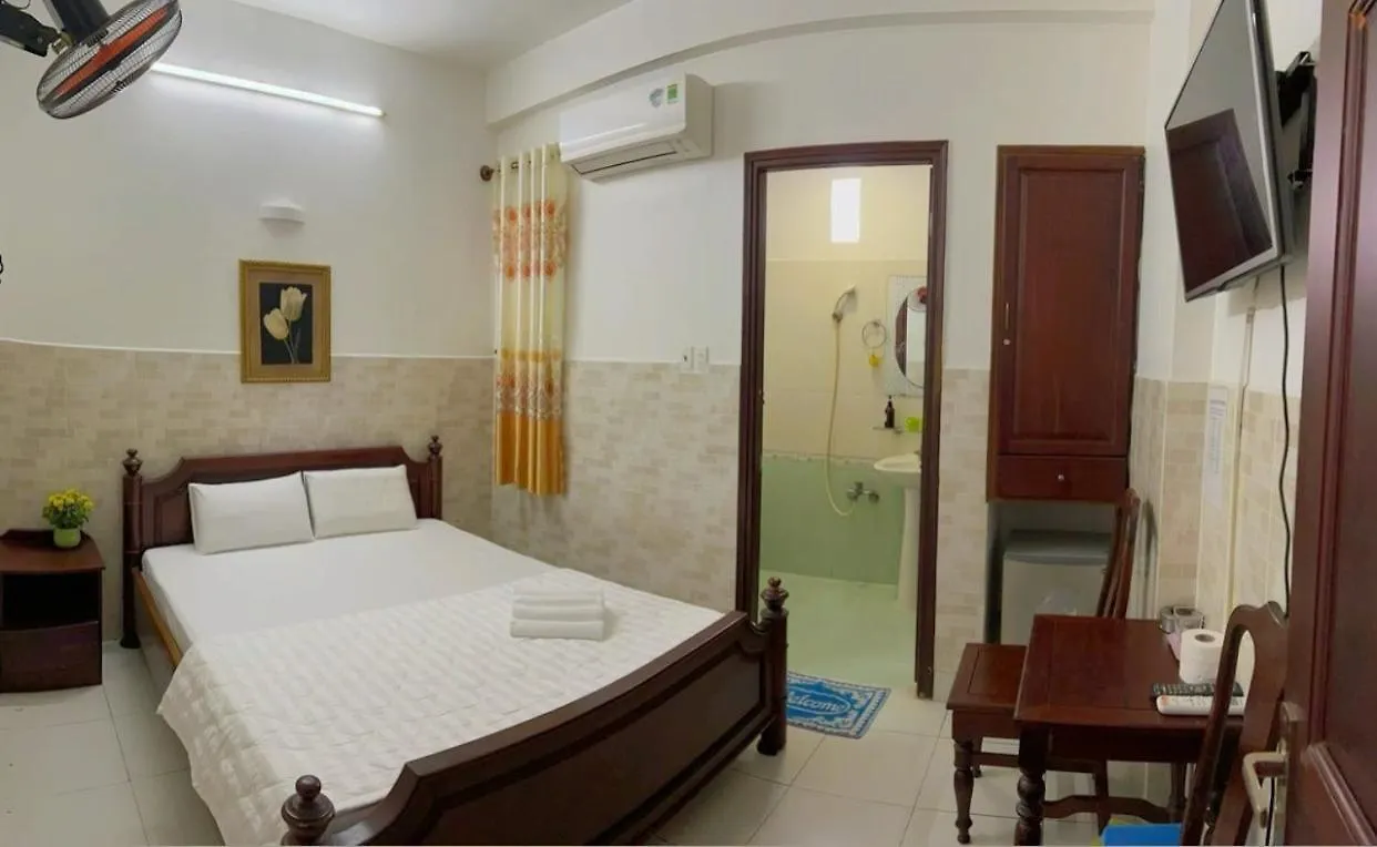 Huong Lan Hotel Ho Chi Minh City